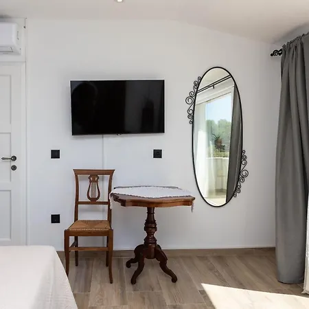 וילה Stunning Villa Kate With Pool, Zadar County