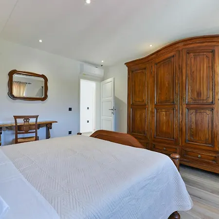 Stunning Villa Kate With Pool, Zadar County *