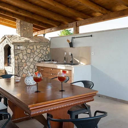 Stunning Villa Kate With Pool, Zadar County