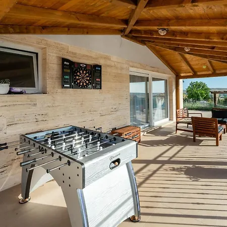 וילה Stunning Villa Kate With Pool, Zadar County *